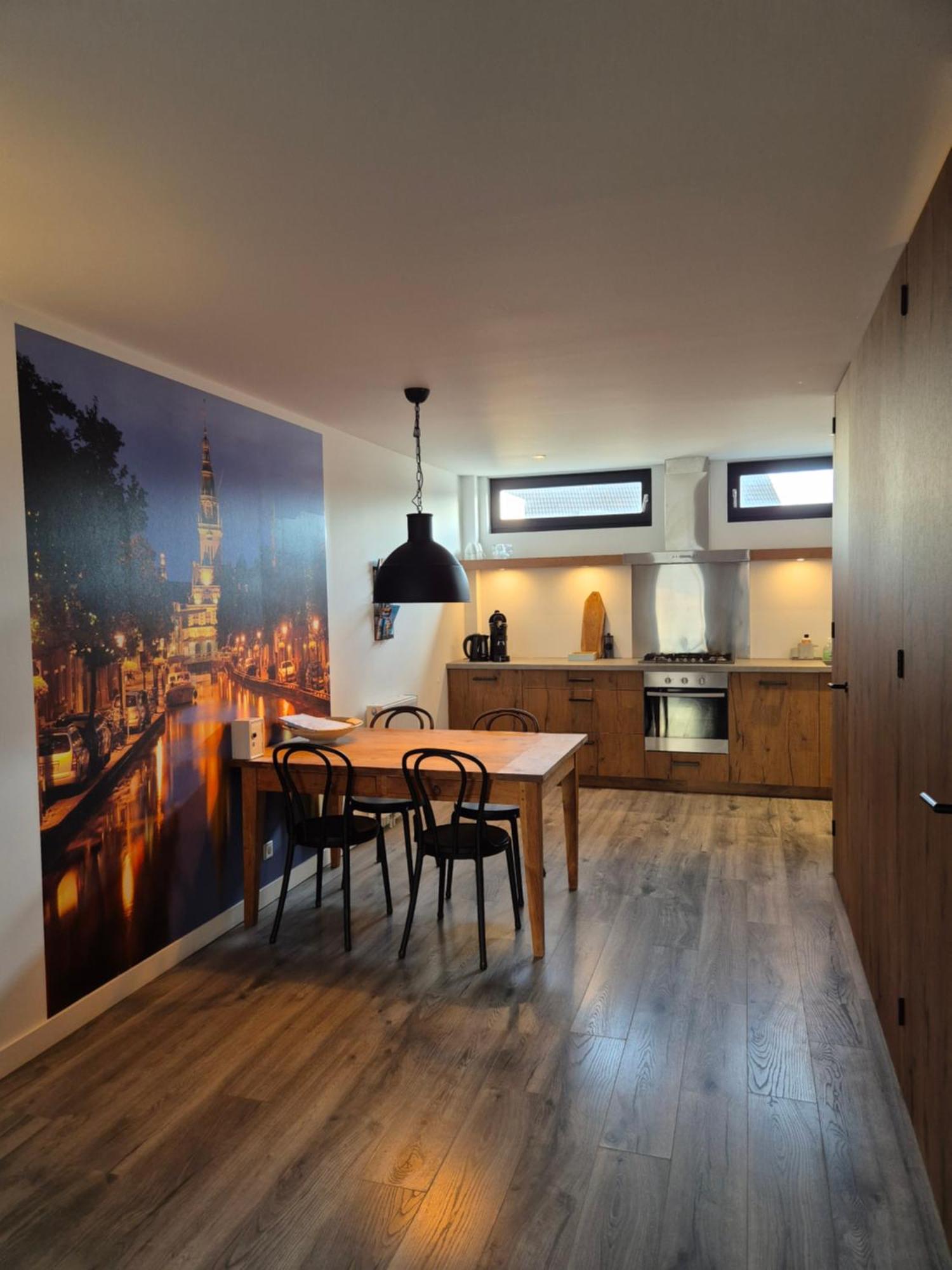 Fab City Apartment Алкмар Экстерьер фото