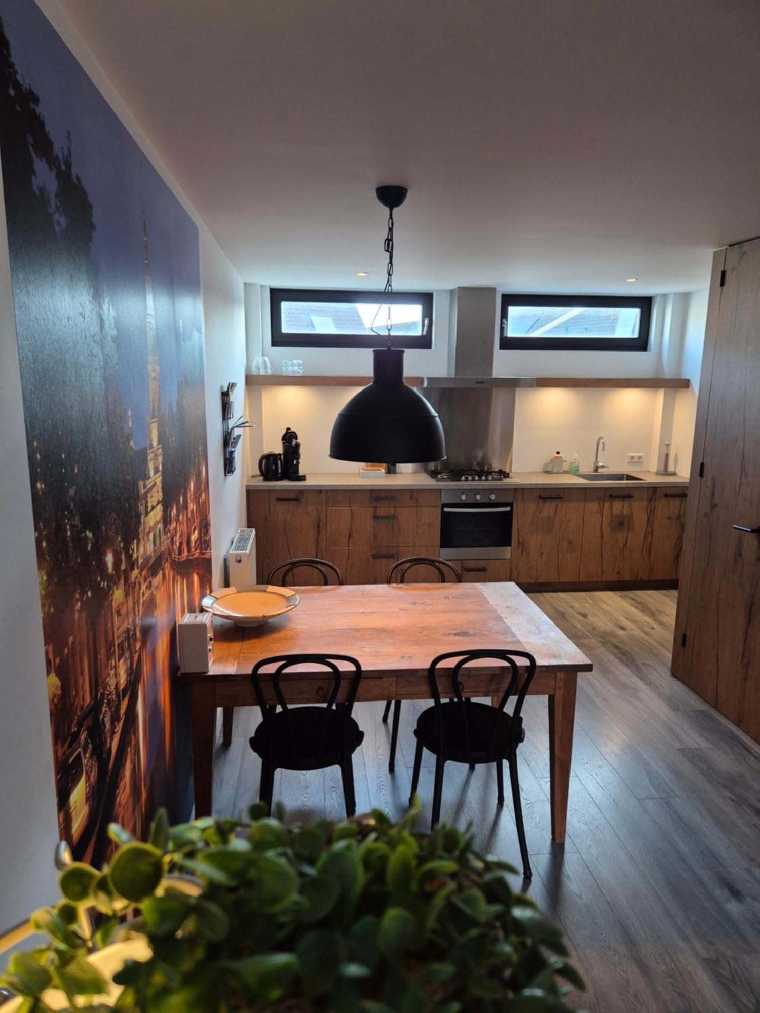 Fab City Apartment Алкмар Экстерьер фото